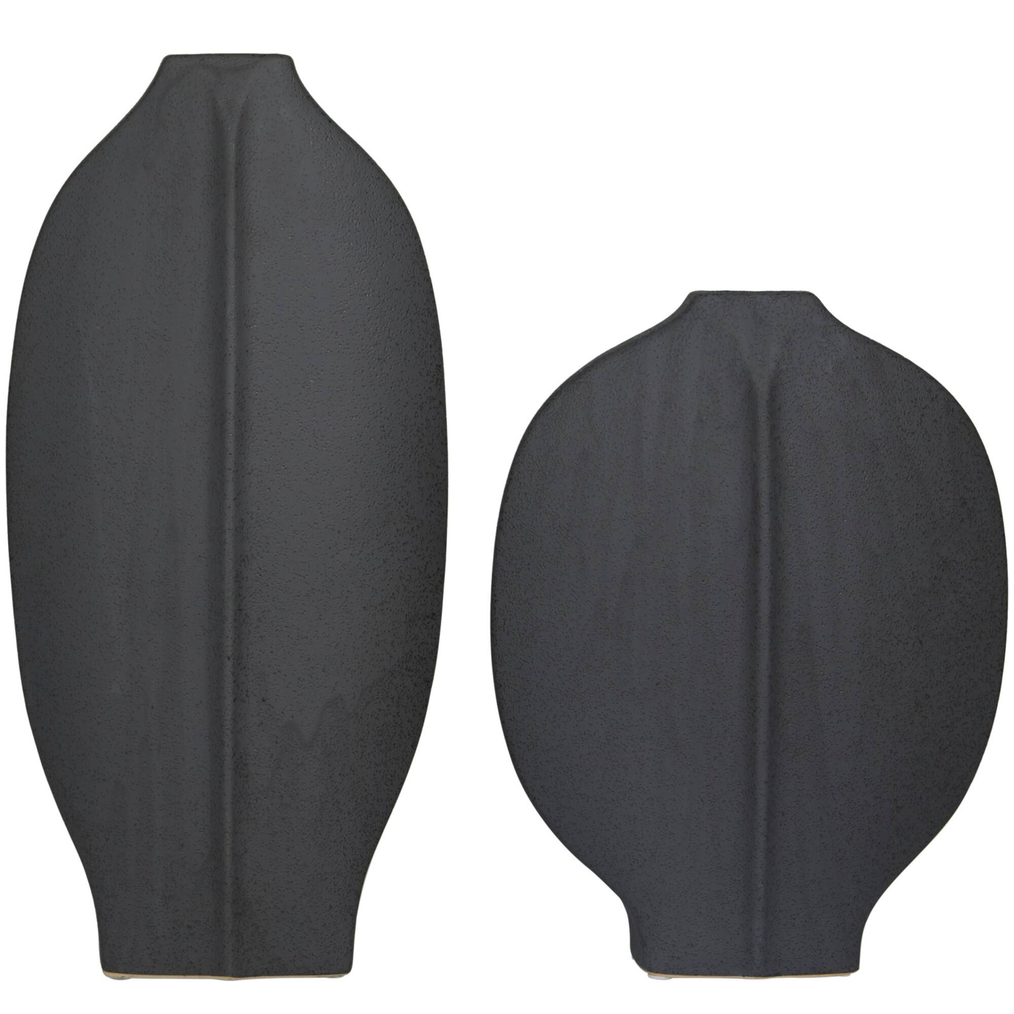 CosmoLiving by Cosmopolitan Ceramic Textured Vase Set of 2 18